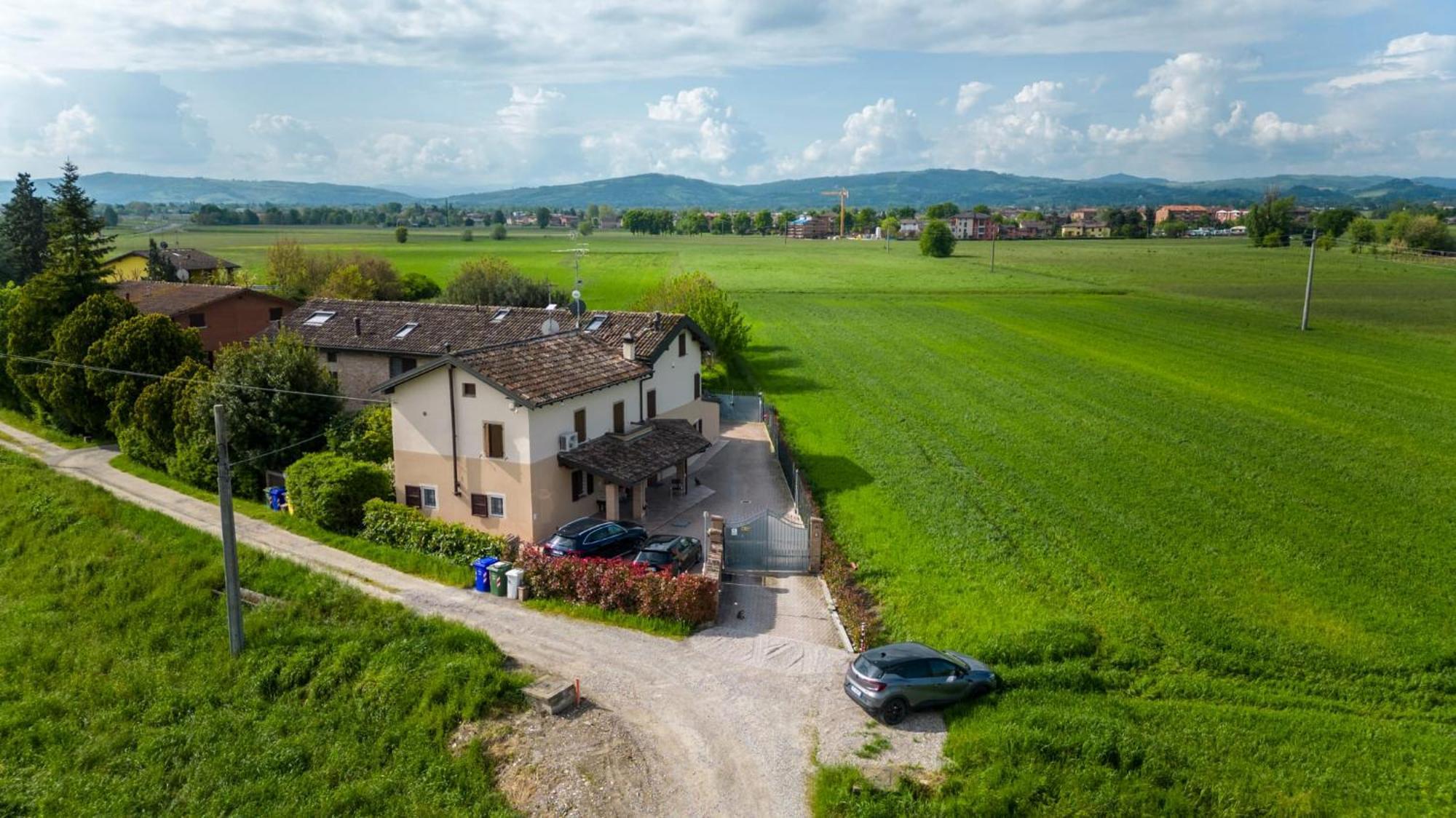 Due Maesta Home Reggio Emilia Dış mekan fotoğraf