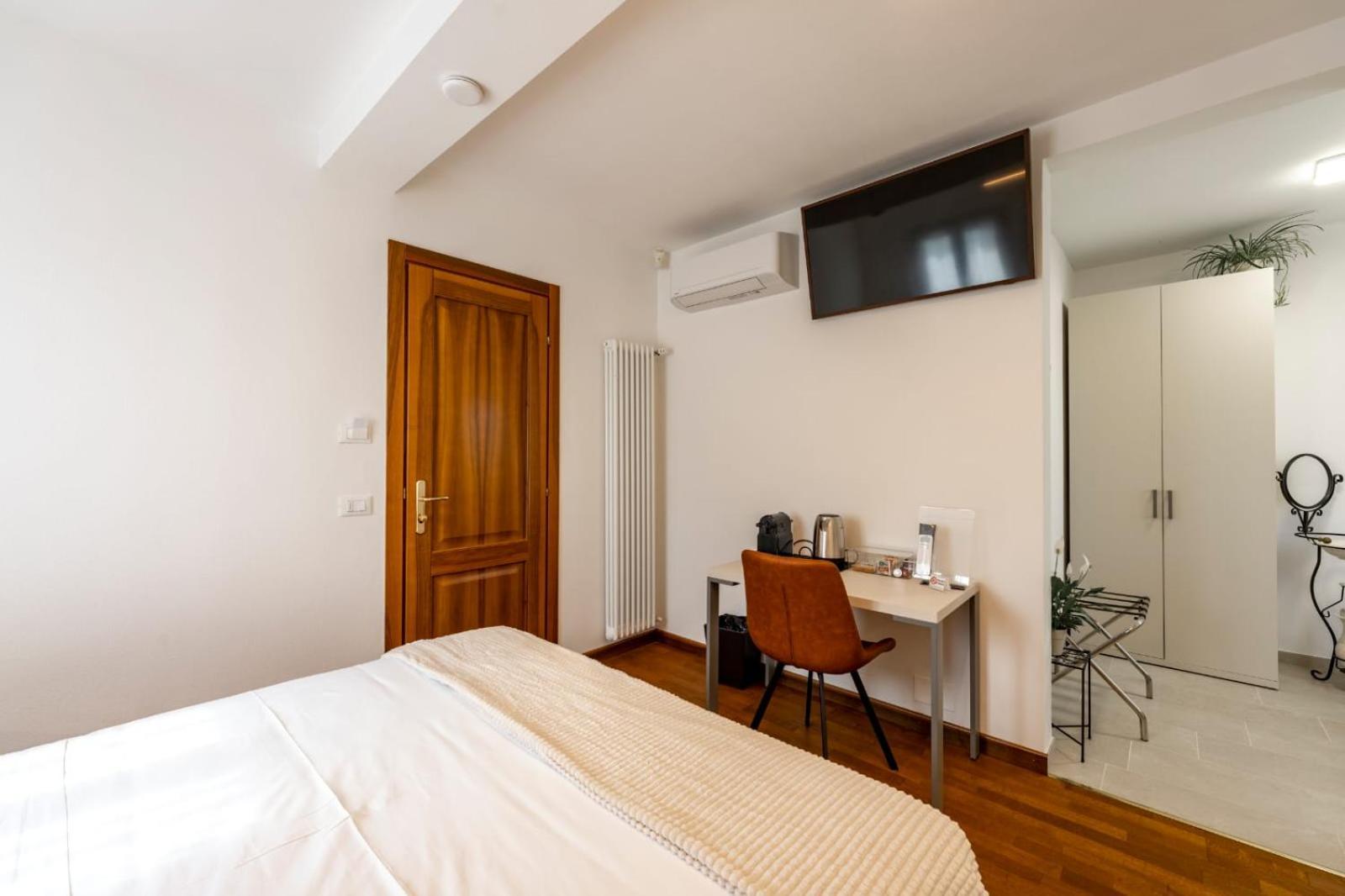 Due Maesta Home Reggio Emilia Dış mekan fotoğraf